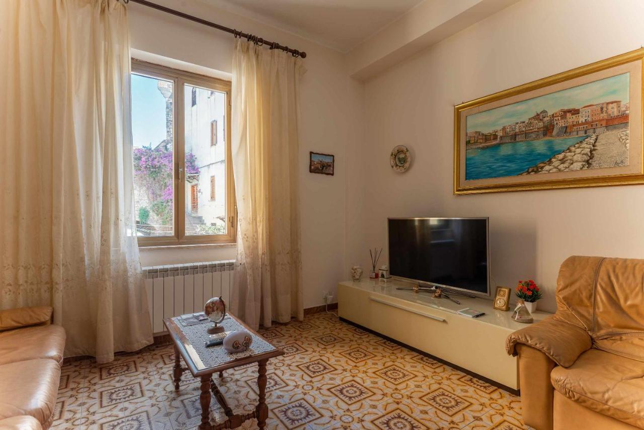 Granny S House Nettuno Villa ภายนอก รูปภาพ