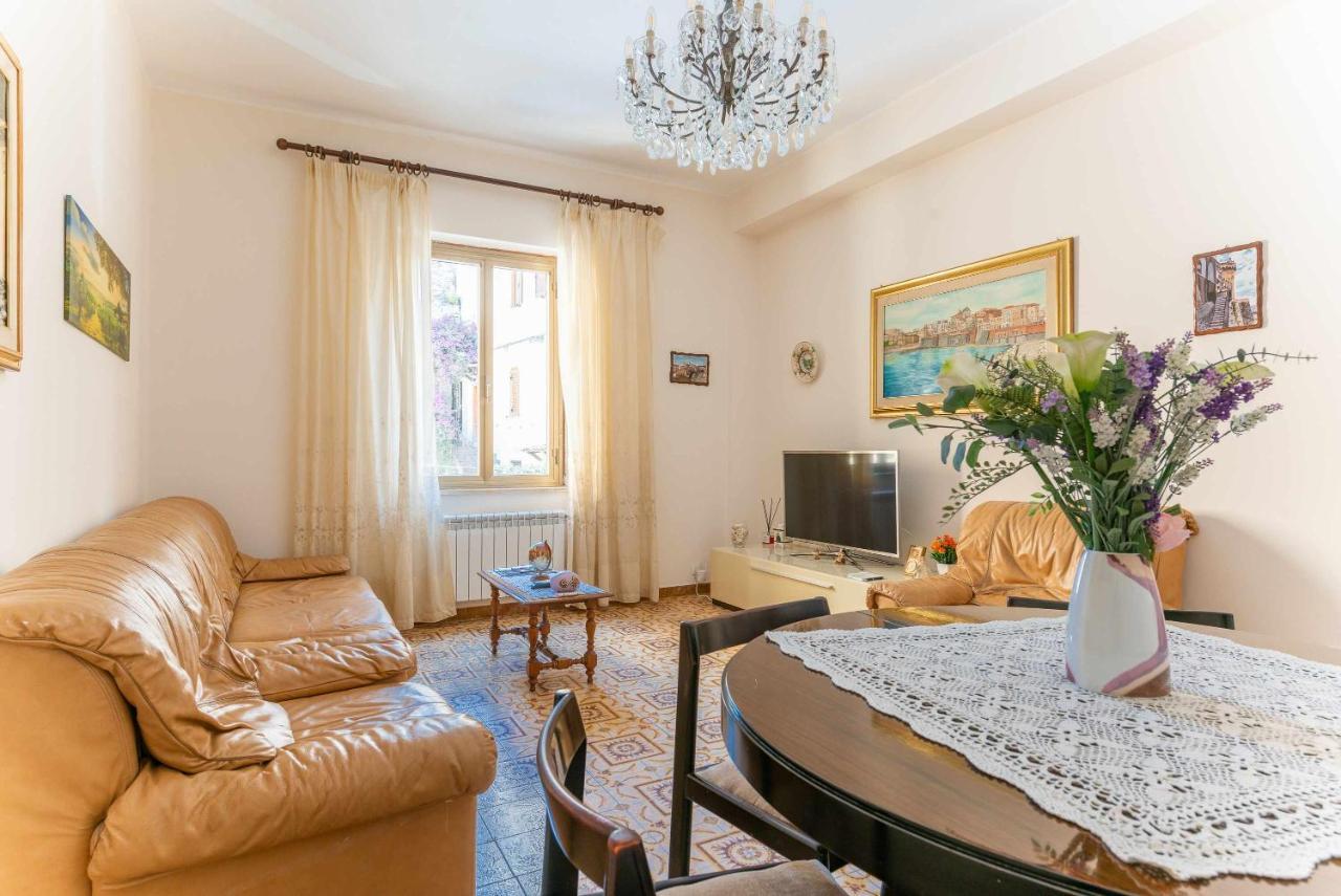 Granny S House Nettuno Villa ภายนอก รูปภาพ